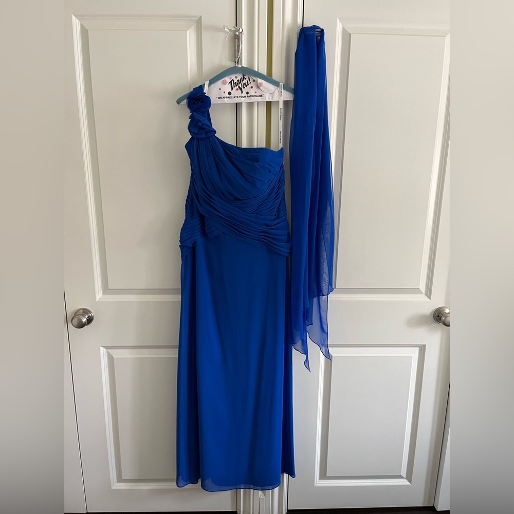 David’s bridal one-shoulder bridesmaid/prom dress
